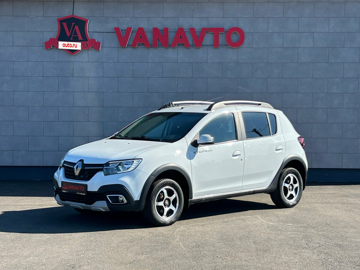 Открыть фотографии: Renault Sandero II Рестайлинг