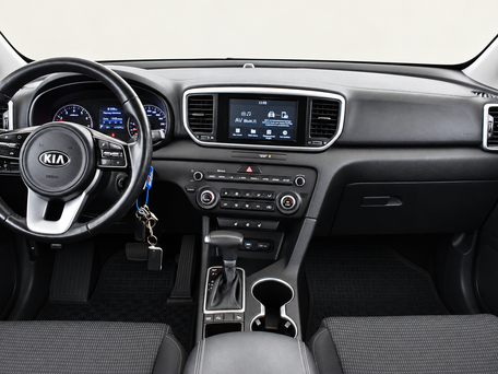 2018 Kia Sportage IV Рестайлинг, белый, 1795000 рублей, вид 5