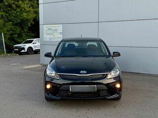 2017 Kia Rio IV, чёрный, 1020000 рублей, вид 2