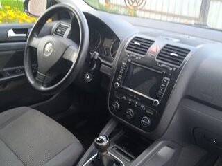 2007 Volkswagen Jetta V, чёрный, 470000 рублей, вид 3