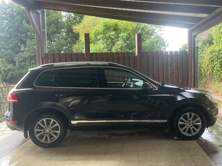 2013 Volkswagen Touareg II, чёрный, 1800000 рублей, вид 2