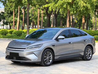 2025 BYD Qin L, серый, 1850000 рублей, вид 1