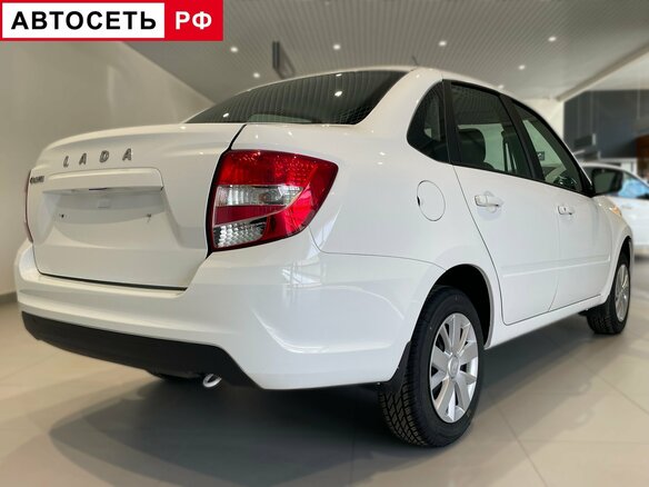 2025 Lada (ВАЗ) Granta I Рестайлинг, белый, 1096000 рублей - вид 15