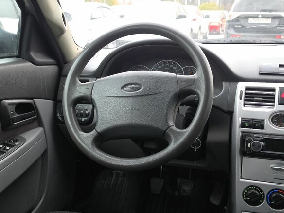 2008 Lada (ВАЗ) Priora Premier I, серый, 299007 рублей - вид 14