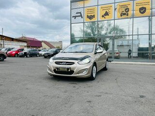 2011 Hyundai Solaris I, бежевый, 999999 рублей, вид 2