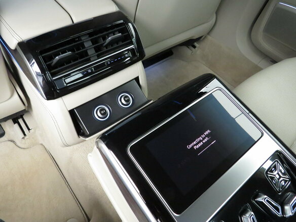 2022 Audi A8 60 TFSI e IV (D5) Рестайлинг, серый, 10990000 рублей - вид 19