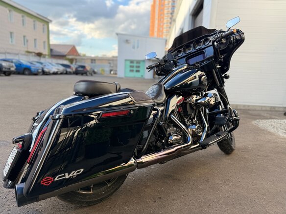 2022 Harley-Davidson CVO Street Glide, чёрный, 2170000 рублей - вид 6