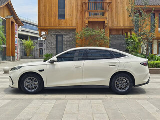 2025 BYD Seal 06 I, белый, 2699100 рублей, вид 4