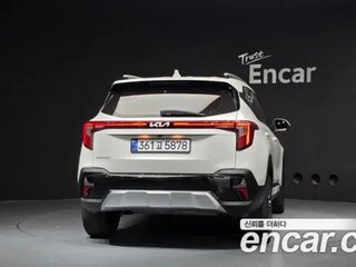 2022 Kia Seltos I Рестайлинг, чёрный, 2540000 рублей, вид 3