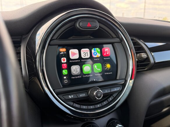 2019 Mini Hatch Cooper III (F55/F56) Рестайлинг, синий - вид 12