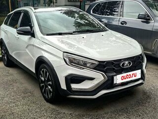2024 Lada (ВАЗ) Vesta SW I Рестайлинг (NG), белый, 1290000 рублей, вид 3