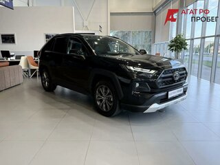2023 Toyota RAV4 V (XA50), чёрный, 3590000 рублей, вид 3