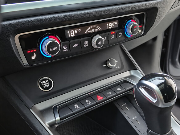 2023 Audi Q3 35 TFSI II (F3), серый - вид 16