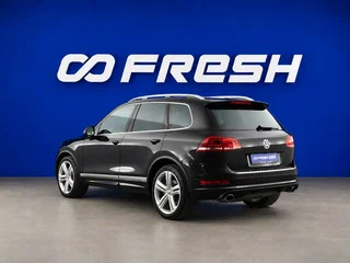 2014 Volkswagen Touareg II, чёрный, 3649077 рублей, вид 2