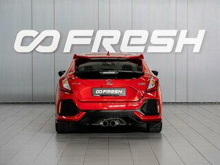 2017 Honda Civic X, красный, 2099000 рублей, вид 4