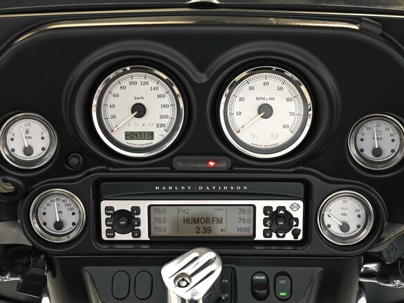 2011 Harley-Davidson Street Glide, чёрный, 1049000 рублей - вид 7