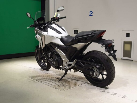 2024 Honda NC 750X, белый, 977000 рублей - вид 5