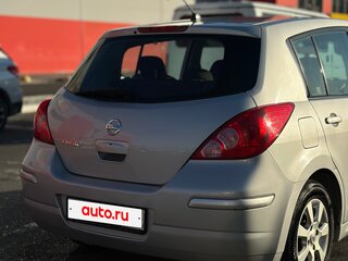 2011 Nissan Tiida I Рестайлинг, серебристый, 815000 рублей, вид 2