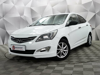 2014 Hyundai Solaris I Рестайлинг, белый, 925000 рублей, вид 1