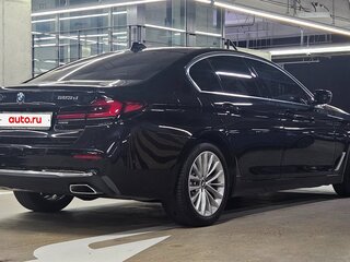 2022 BMW 5 серии 523d xDrive VII (G30/G31/G38) Рестайлинг, чёрный, 5250089 рублей, вид 3