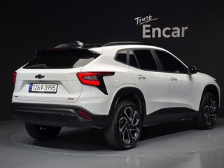 2023 Chevrolet Trax II, белый, 1790007 рублей, вид 2