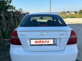 2007 Chevrolet Aveo I Рестайлинг, белый, 380000 рублей, вид 1