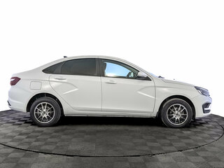 2024 Lada (ВАЗ) Vesta I Рестайлинг (NG), белый, 1290000 рублей, вид 4