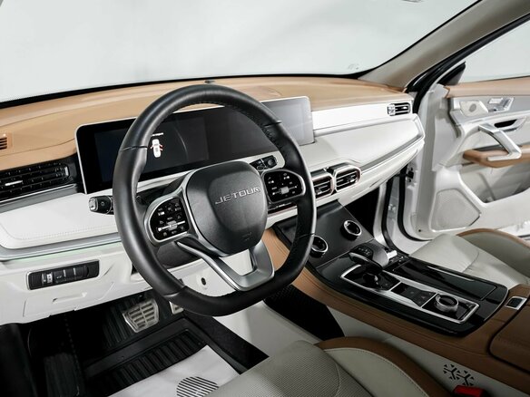 2026 Jetour X70+ I Рестайлинг, белый, 3099000 рублей - вид 5