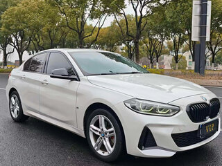 2022 BMW 1 серии 120i III (F52) Рестайлинг, белый, 1690000 рублей, вид 1