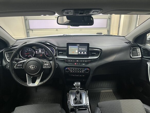 2019 Kia Ceed III, белый, 1875000 рублей - вид 15