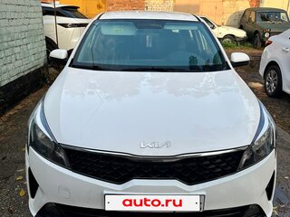 2021 Kia Rio IV Рестайлинг, белый, 950000 рублей, вид 1