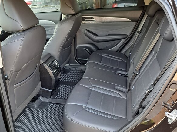 2023 Haval F7x I Рестайлинг, чёрный, 2390000 рублей - вид 11