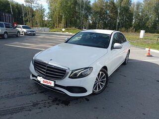 2019 Mercedes-Benz E-Класс 200 d V (W213, S213, C238), белый, 2300000 рублей, вид 1