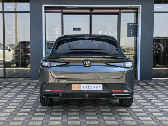 2024 Changan Lamore, серый, 2070000 рублей - вид 5