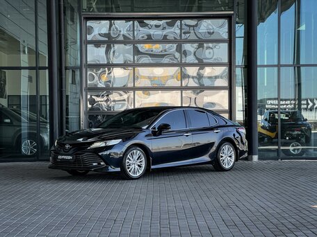 2019 Toyota Camry VIII (XV70), синий, 2899000 рублей, вид 3