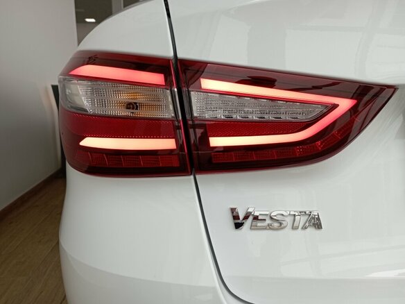 2026 Lada (ВАЗ) Vesta I Рестайлинг (NG), белый - вид 9