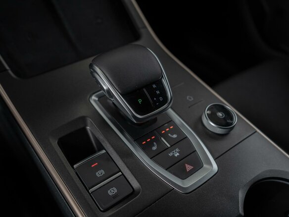 2023 Omoda C5 I, белый, 1699000 рублей - вид 17