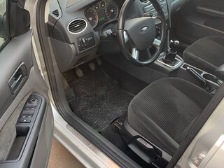 2005 Ford Focus II, серый, 618000 рублей, вид 4