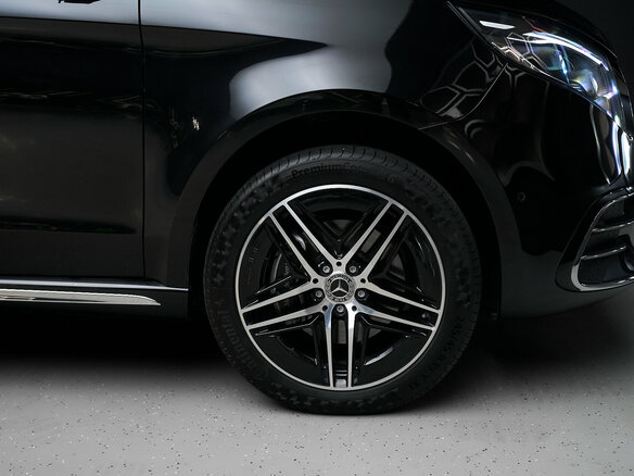 2026 Mercedes-Benz V-Класс Extra Long 300 d экстра длинный III (W447) Рестайлинг 2, чёрный, 42700000 рублей - вид 12