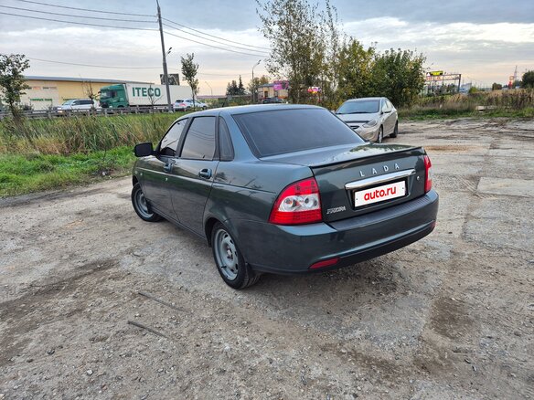 2011 Lada (ВАЗ) Priora I, серый, 420000 рублей - вид 9