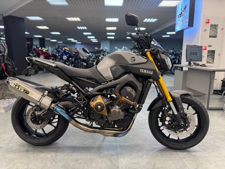 2016 Yamaha MT-09 (FZ-09), серый, 730000 рублей, вид 1