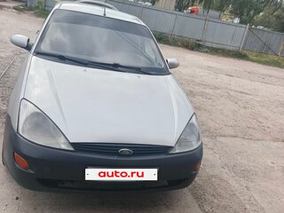 2001 Ford Focus I Рестайлинг, серебристый, 250000 рублей, вид 2