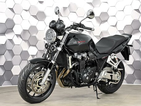 2025 Honda CB 1300, чёрный, 1690000 рублей, вид 2