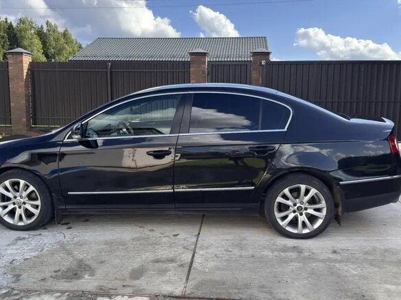 2010 Volkswagen Passat B6, чёрный, 800000 рублей - вид 7