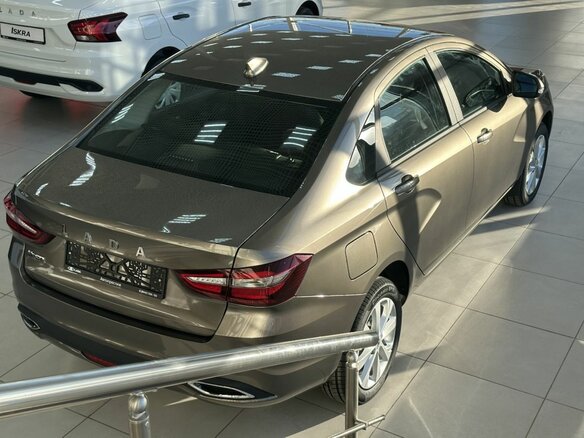 2026 Lada (ВАЗ) Vesta I Рестайлинг (NG), коричневый, 1805000 рублей - вид 3
