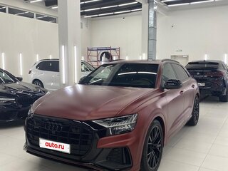 2021 Audi Q8 45 TDI I (4M), красный, 9500000 рублей, вид 1