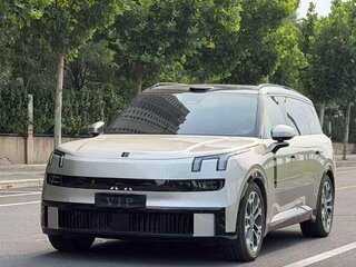 2025 Lynk & Co 900, бежевый, 7418000 рублей, вид 1