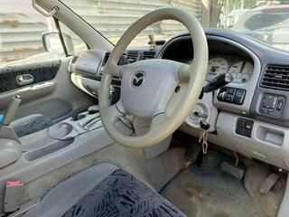 2001 Mazda Bongo Friendee I Рестайлинг, чёрный, 450000 рублей, вид 3