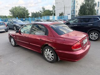 2004 Hyundai Sonata ТагАЗ IV (EF) Рестайлинг, красный, 210000 рублей, вид 5