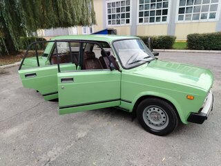 1985 Lada (ВАЗ) 2105, зелёный, 325000 рублей, вид 4